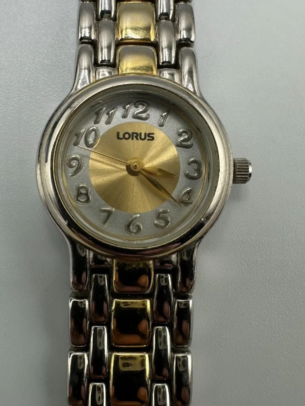 3/$30 Lorus Watch Women Silver Gold Two Tone Round 22MM Dial New Battery 7.5